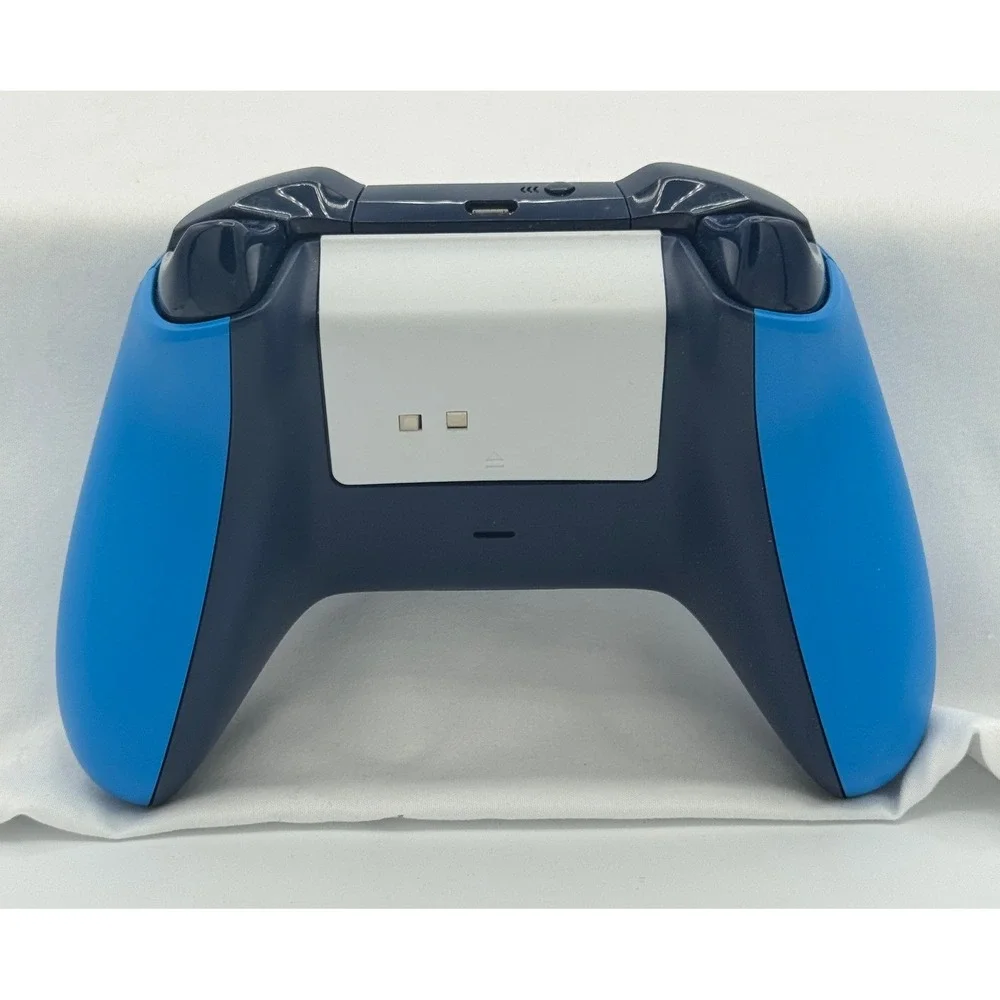 (2) Xbox Series 1 X / S Controllers Blue & Special Forces - Charging Station